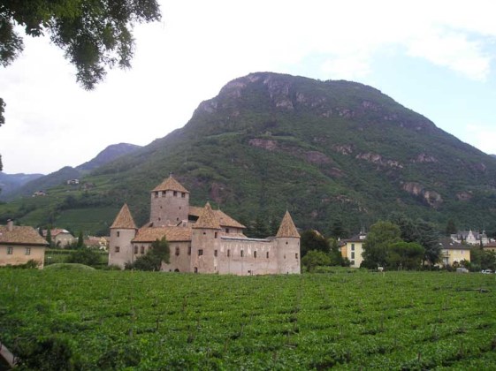 castel mareccio