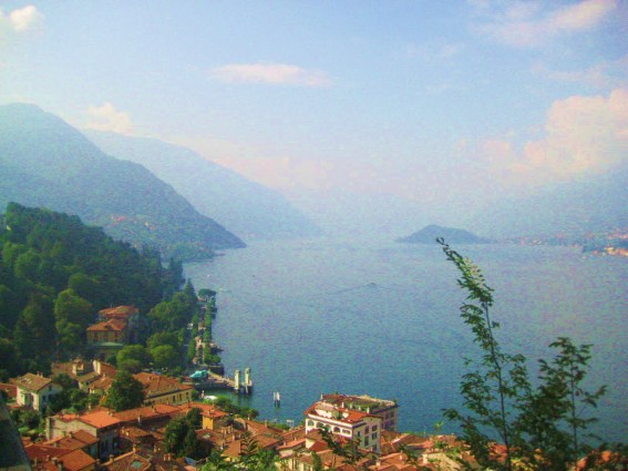 Bellagio e il Lago di Como visti dal Parco di Villa Serbelloni