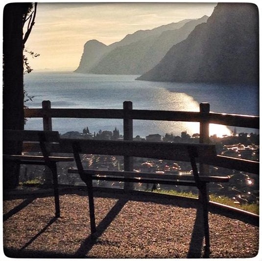 Il panorama del Lago di Garda dalla strada panoramica che conduce ad Arco