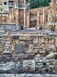 Stratificazioni storiche nel teatro romano di Cartagena