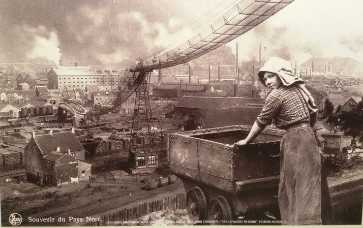 Una cartolina degli anni Cinquanta pubblicizza le miniere di carbone del Belgio