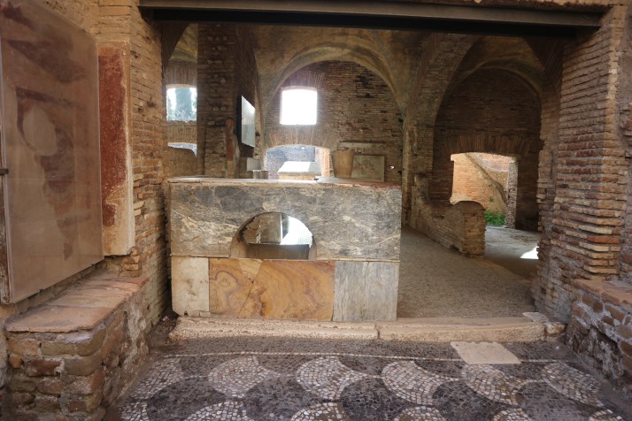 thermopolio ostia antica