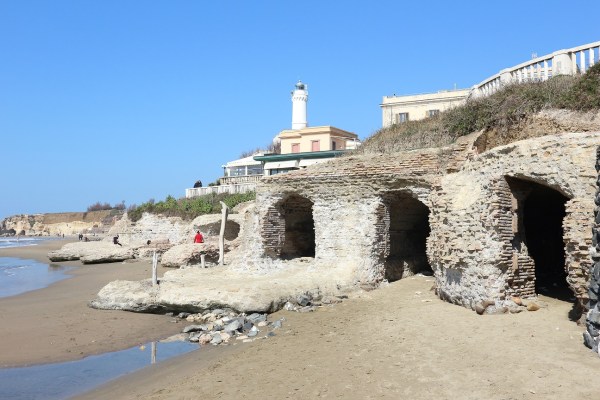 grotte di Nerone Anzio