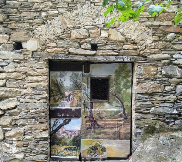 porte-dipinte-valloria