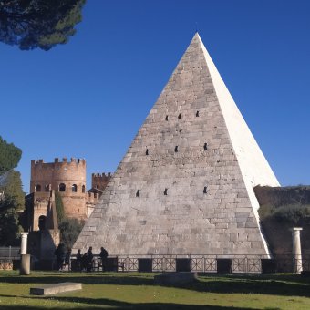 piramide-cestia