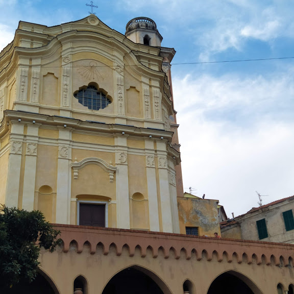 diano-castello-chiesa